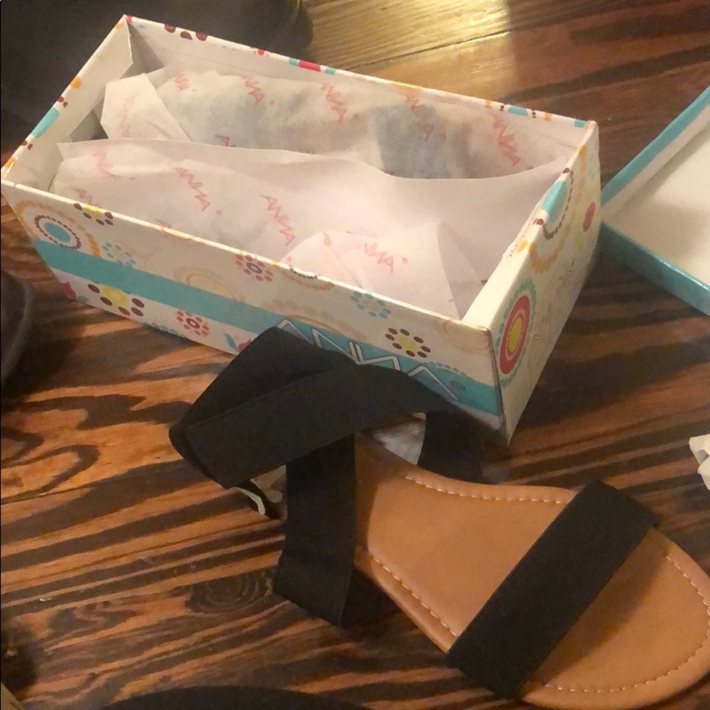 Sandal